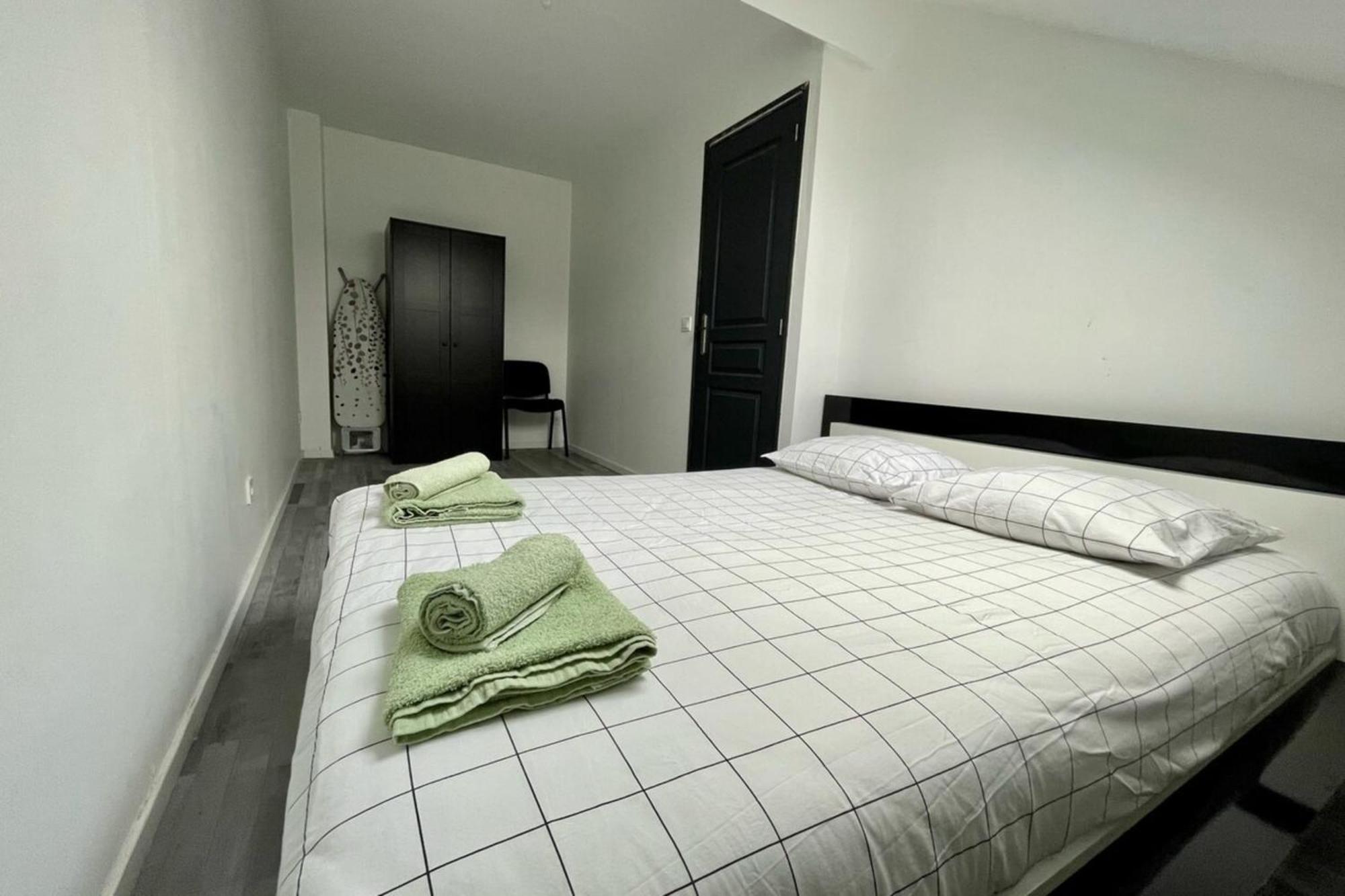 Duplex Montereau Centre - Chez Marc Leilighet Eksteriør bilde